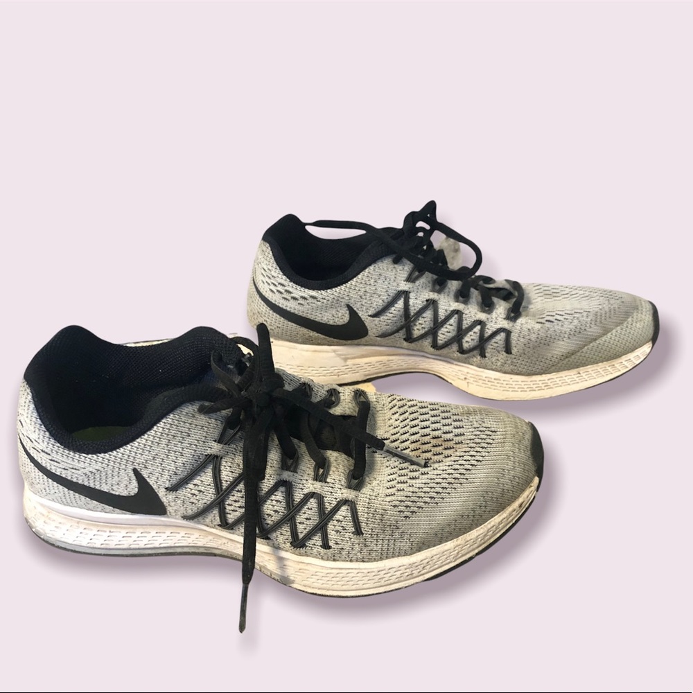 Nike Zoom Pegasus Sneakers